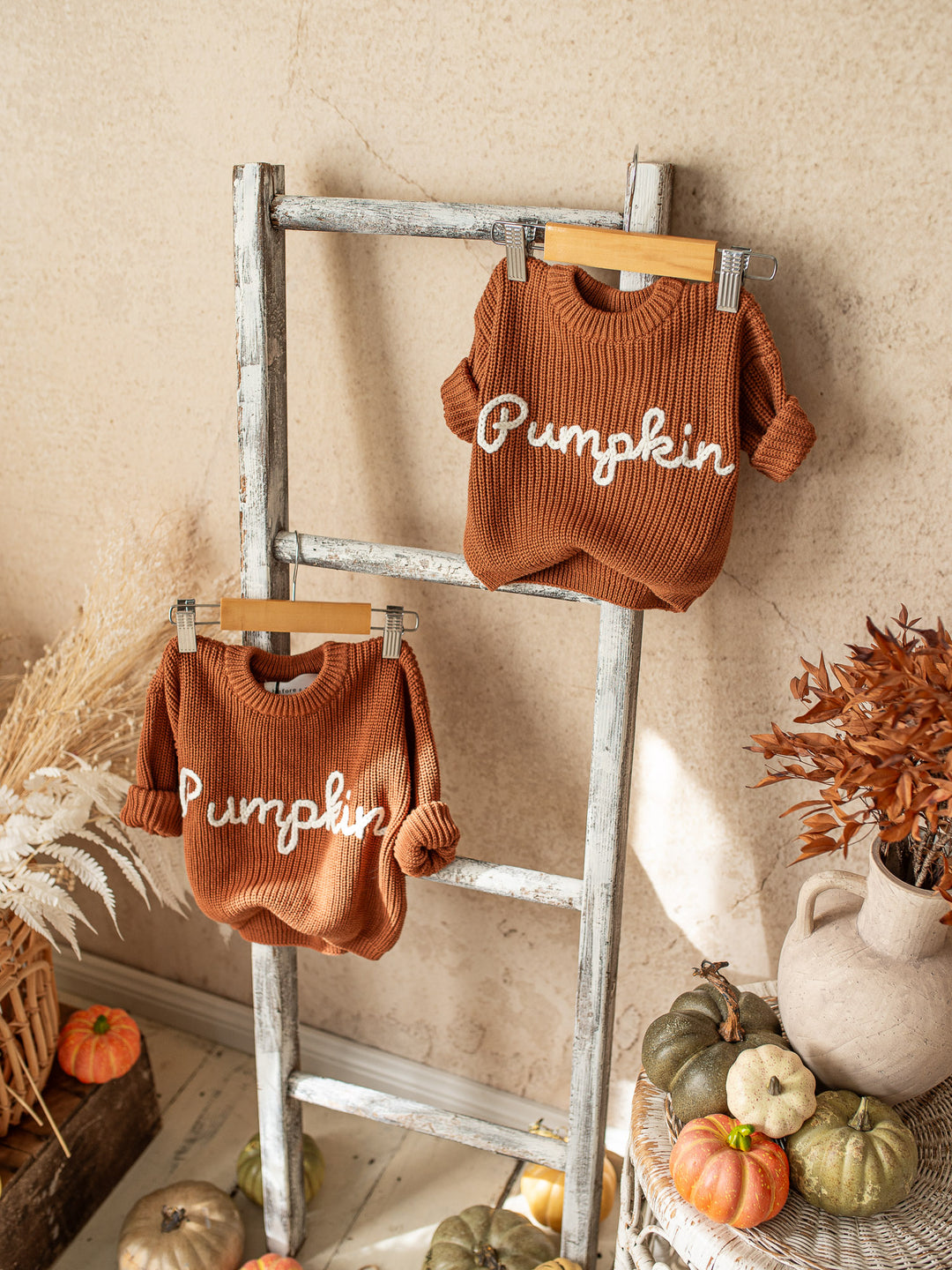 Pumpkin Pie Sweater - Rust