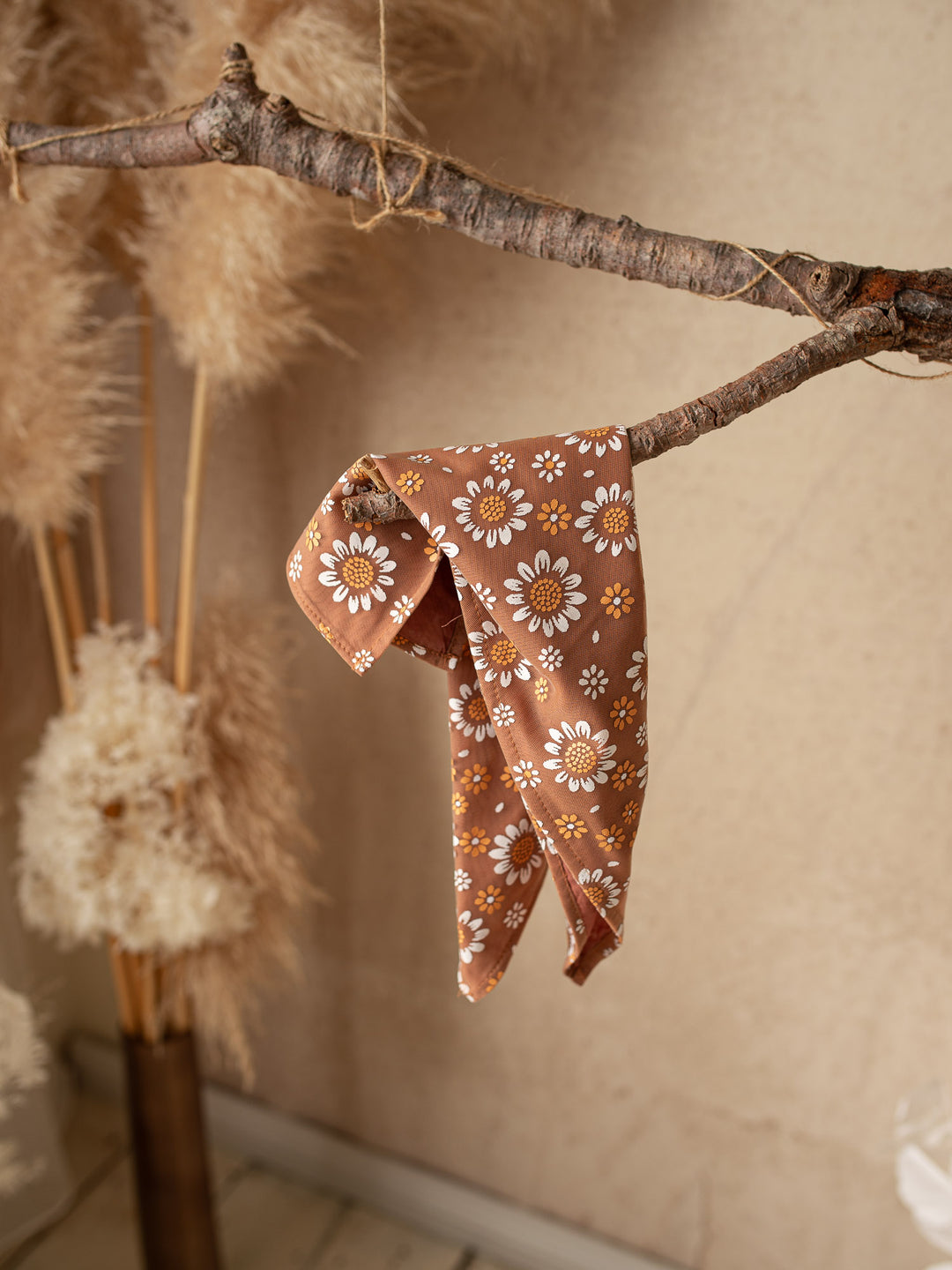 Toffee Daisy Bandana - Brown