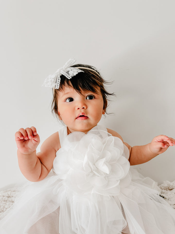 She's The One - White