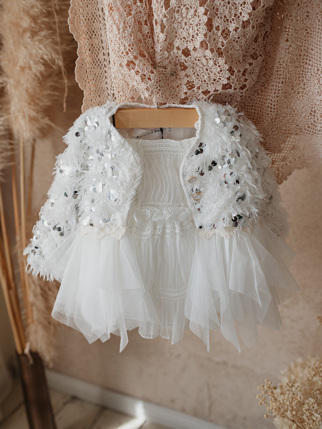 Diva Vibes Jacket - White