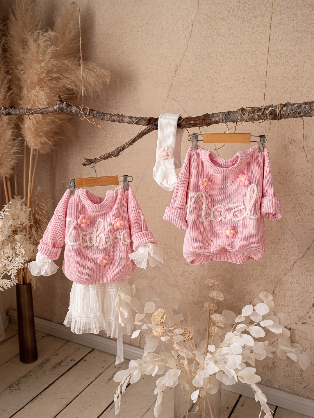 Written in Thread Sweater with Flowers - Baby Pink