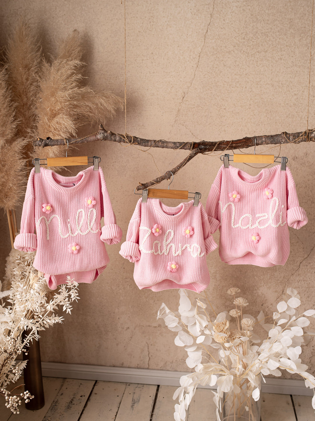 Written in Thread Sweater with Flowers - Baby Pink