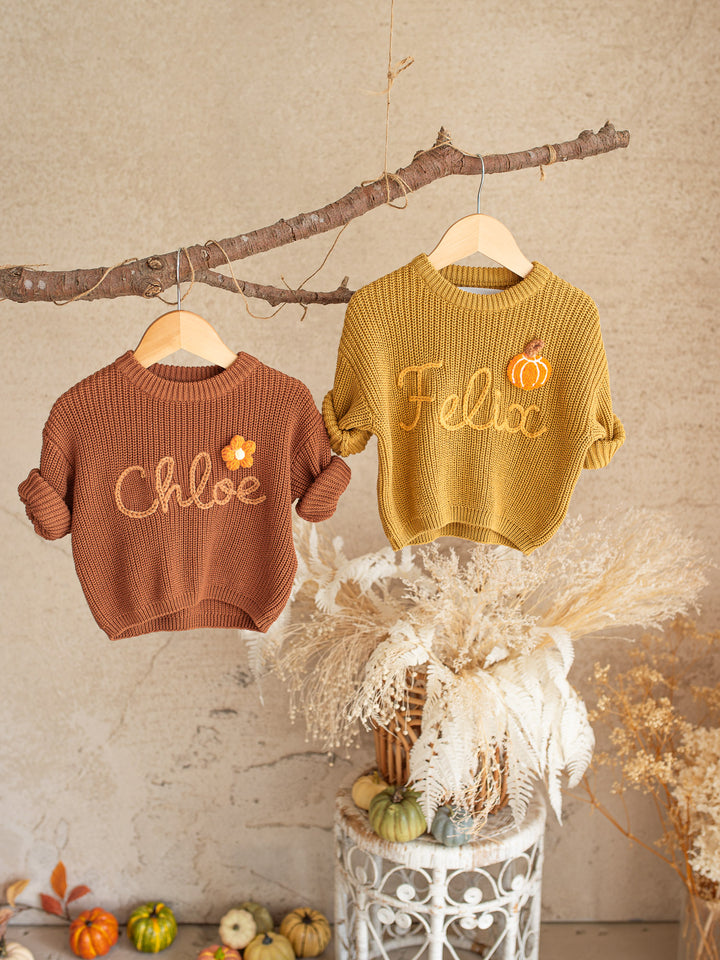 Written in Thread Sweater with Flower - Rust