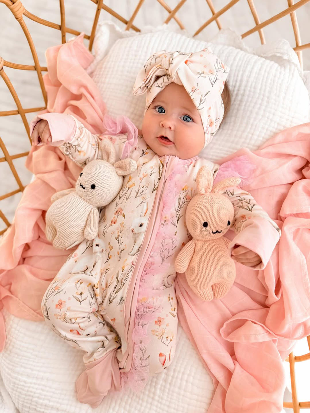 Bunny & Friends Onesie – Garden Bunny