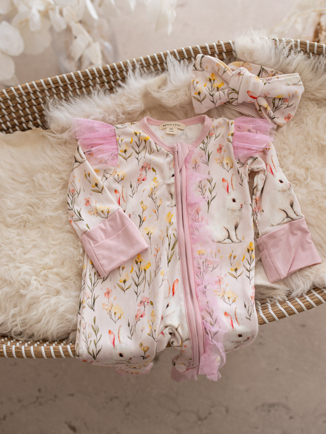 Bunny & Friends Onesie – Garden Bunny