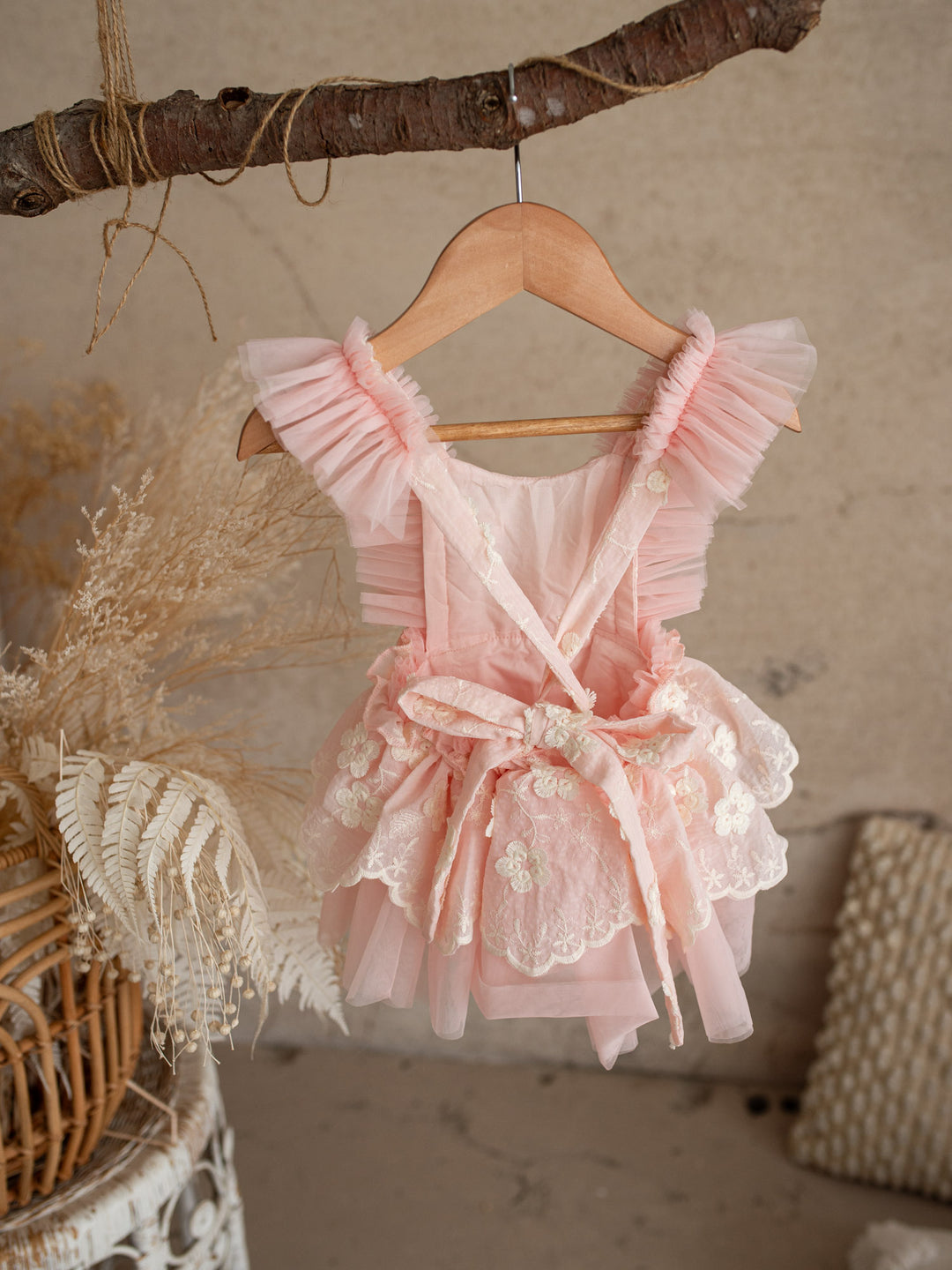 Where Flowers Grow - Soft Pink