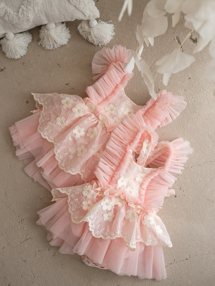 Where Flowers Grow - Soft Pink