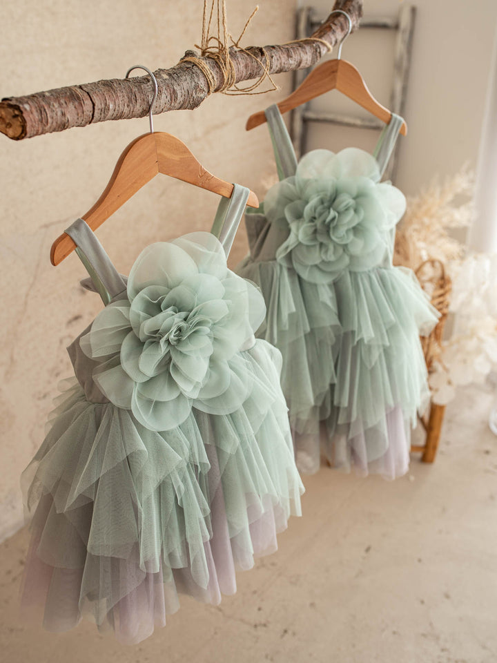 She's The One - Sage