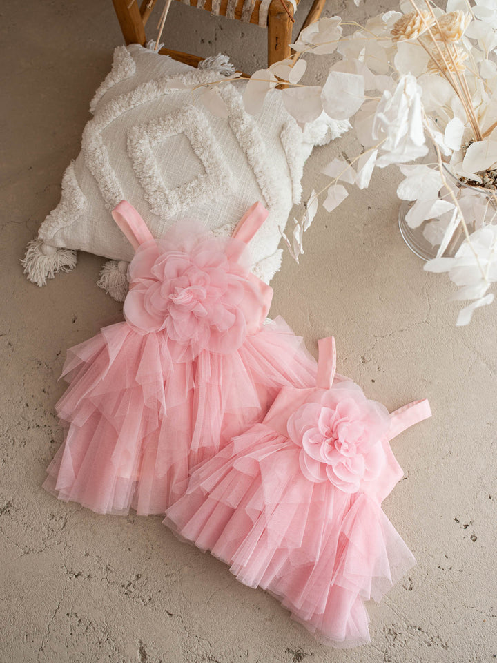 She's The One - Baby Pink