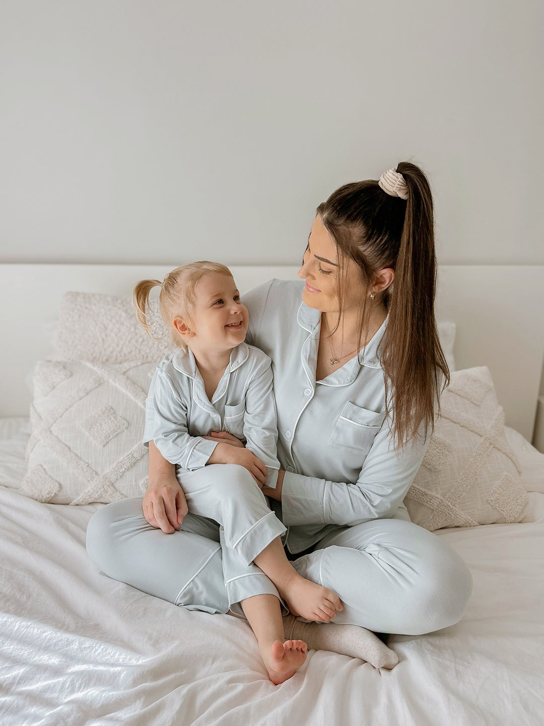 Cloud Bamboo Sleep Shirt for Mamas - Long Sleeve Ice Blue