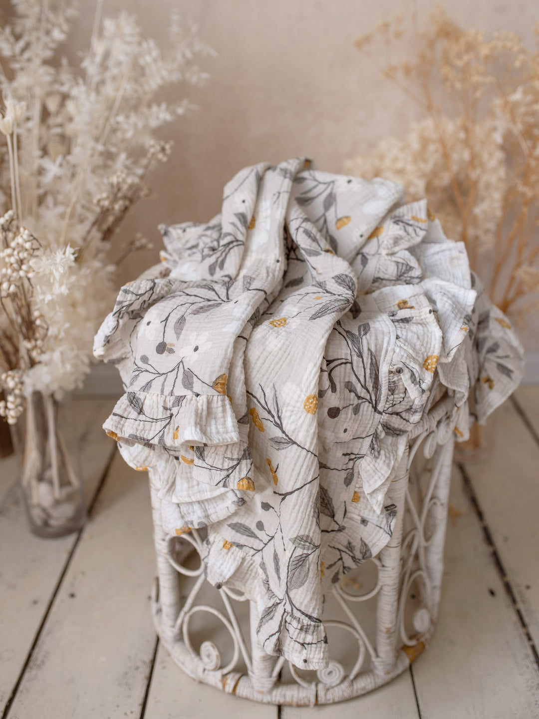 Lullaby Floral - Lux Muslin Gauze Blanket - Daisy