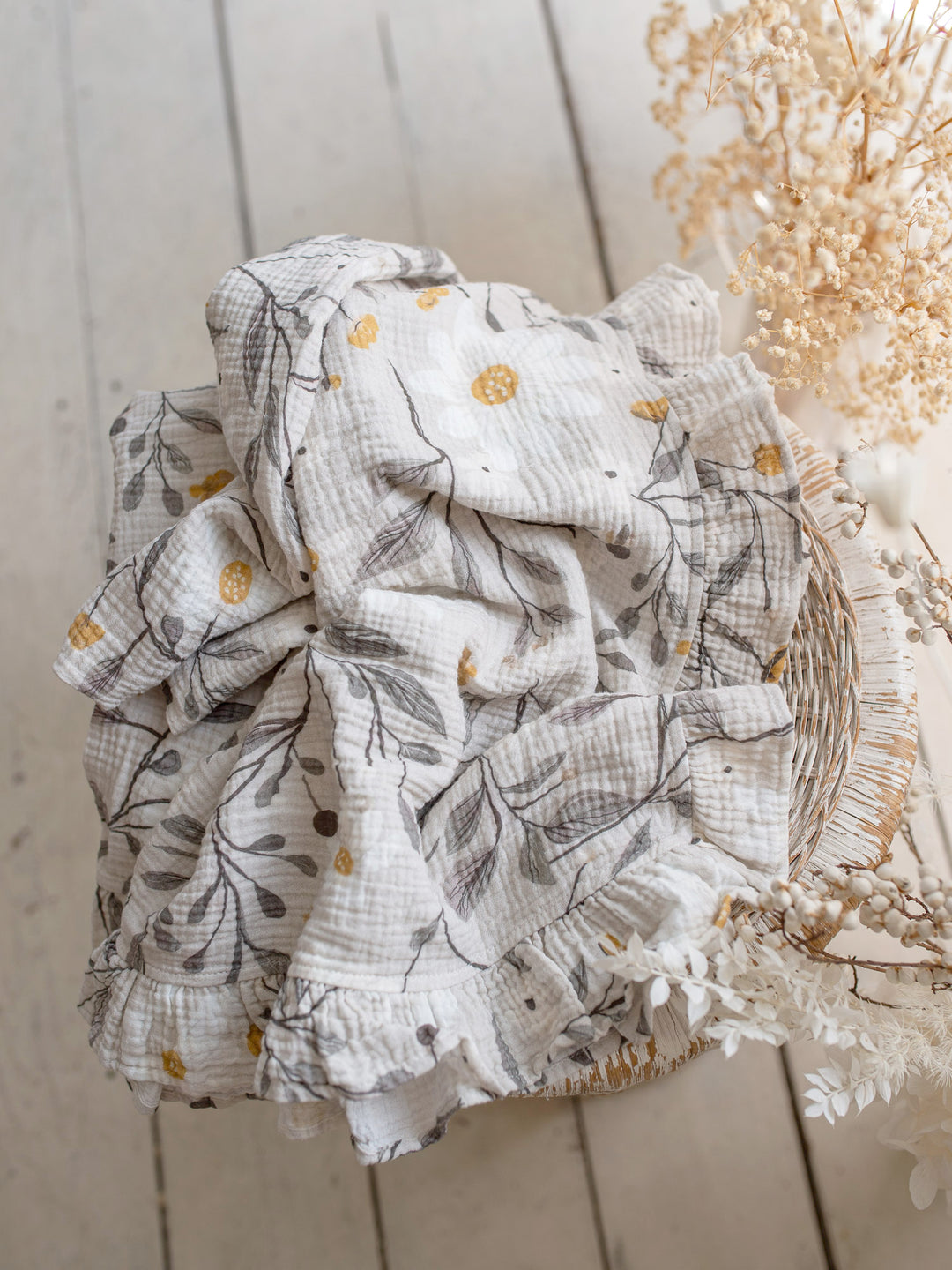 Lullaby Floral - Lux Muslin Gauze Blanket - Daisy