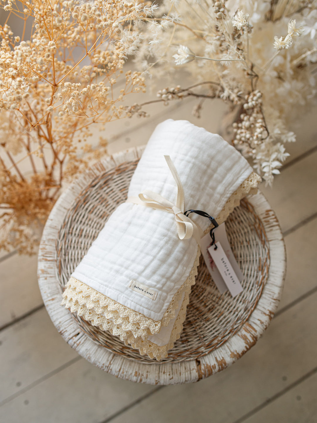 Lullaby Lace - Lux Muslin Gauze Blanket - White