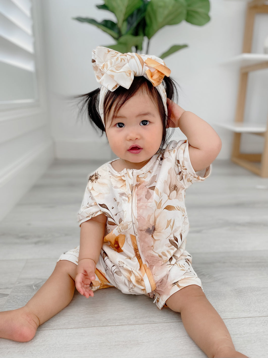 Flower Story Romper - Beige Floral