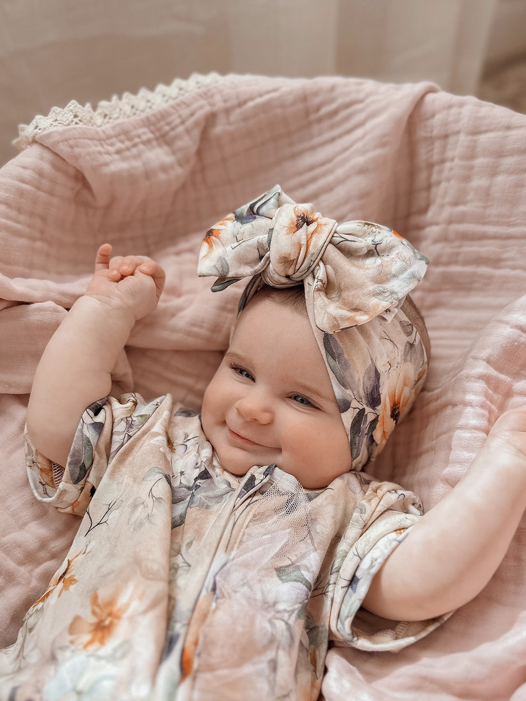 Flower Story - Topknot Headwrap Spring Floral