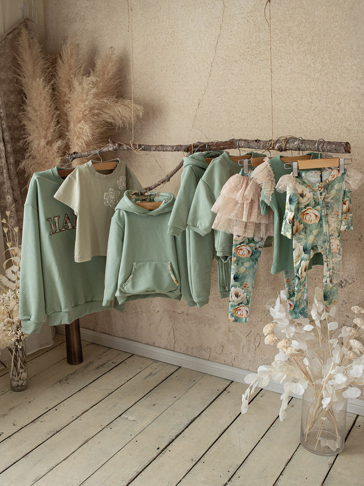 Flower Story Sweatshirt For Mamas - Sage