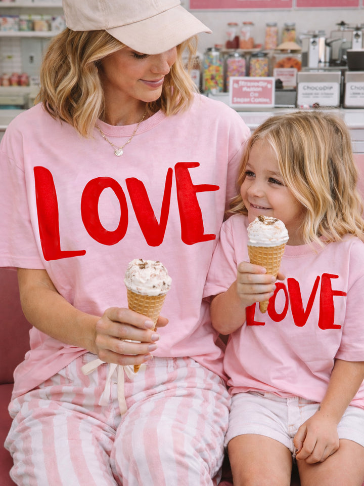 I Love You More - Love Tee - Pink