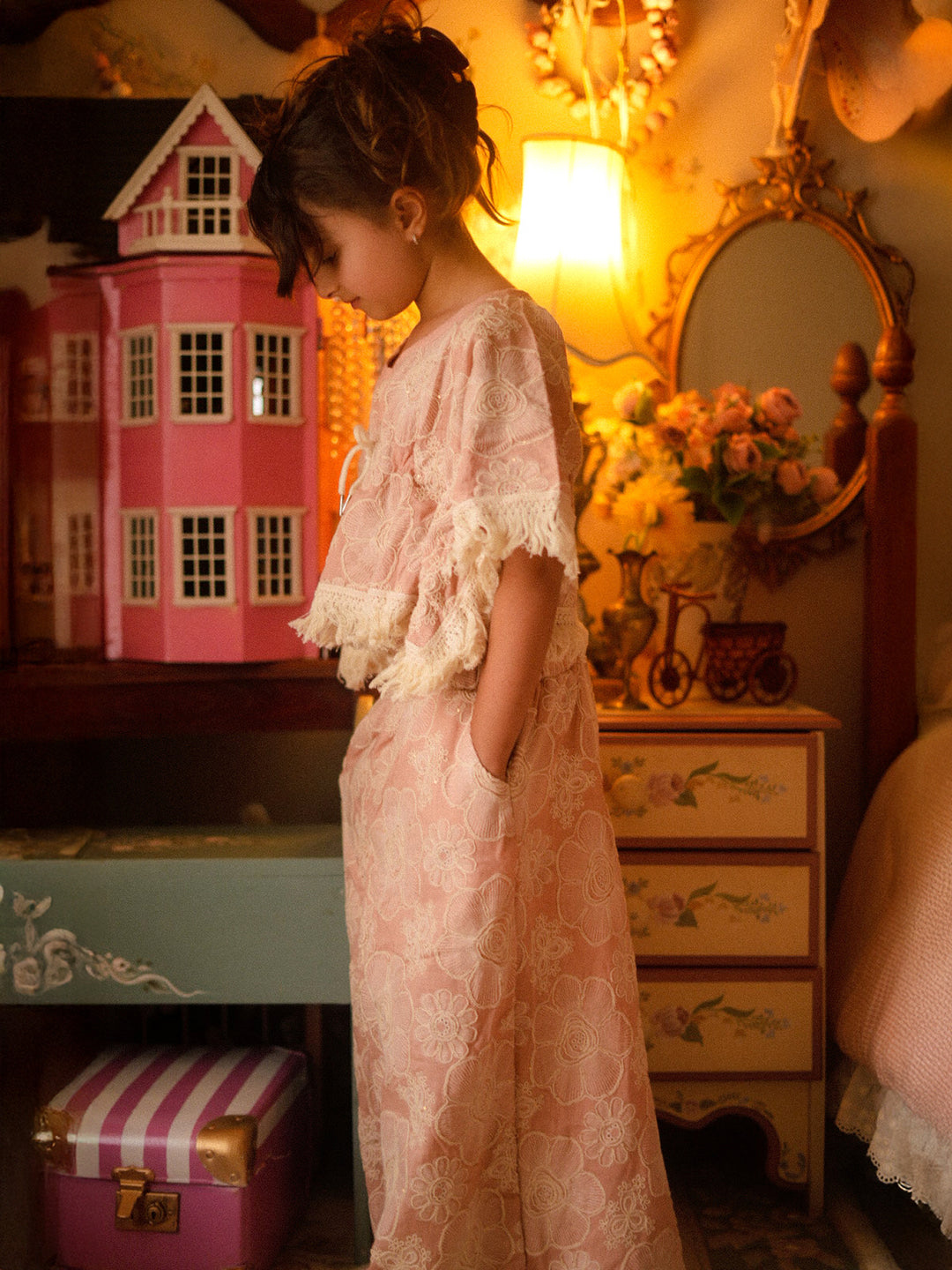 Lace Story Fringe Top - Blush