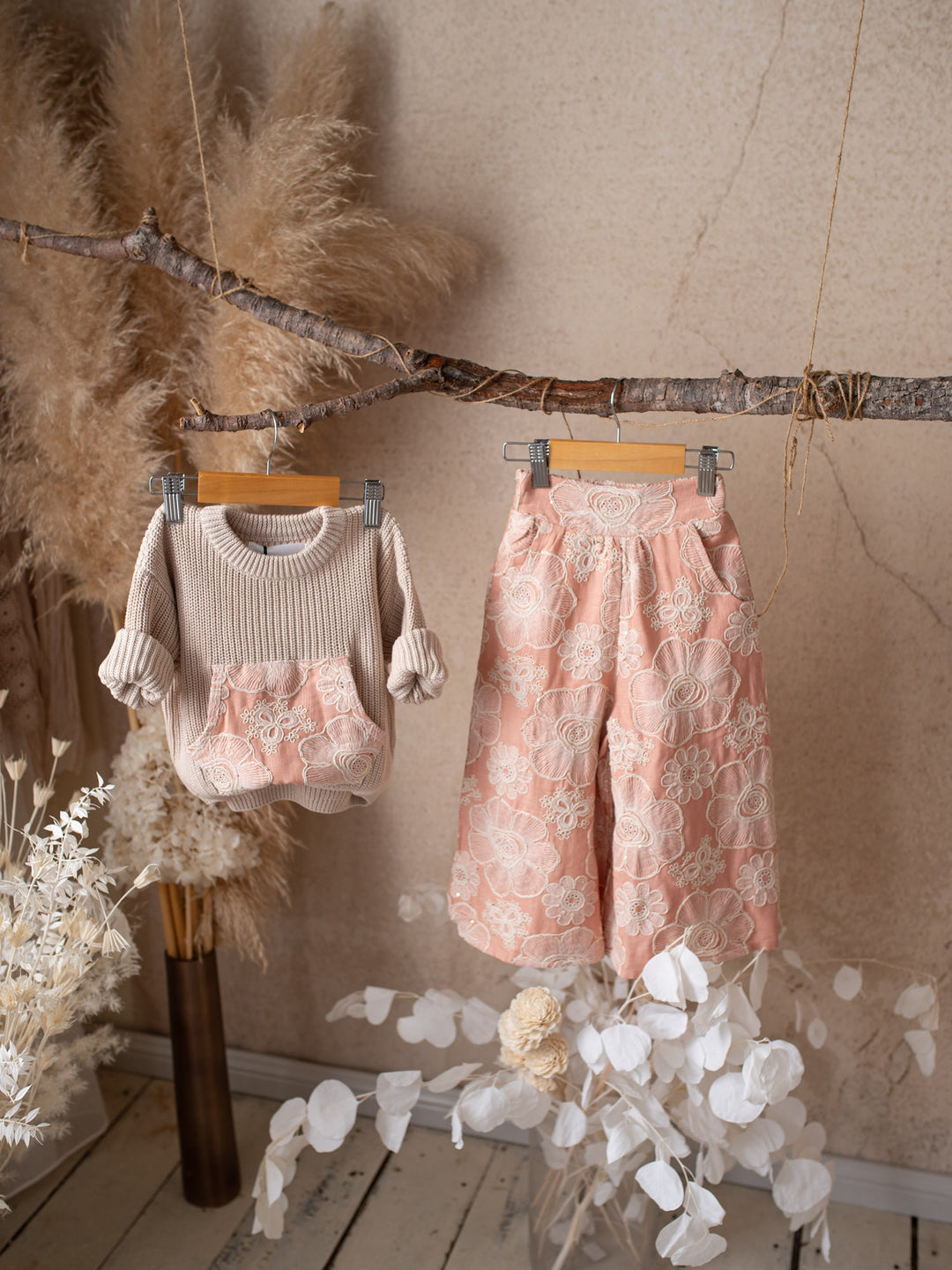 Lace Story Wide-Leg Pants - Blush