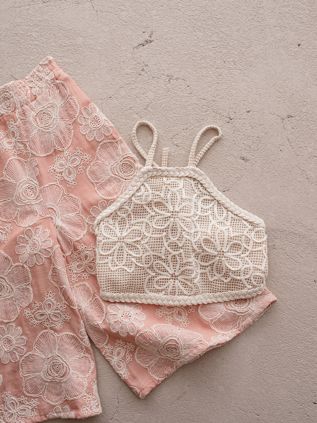 Lace Story Wide-Leg Pants - Blush