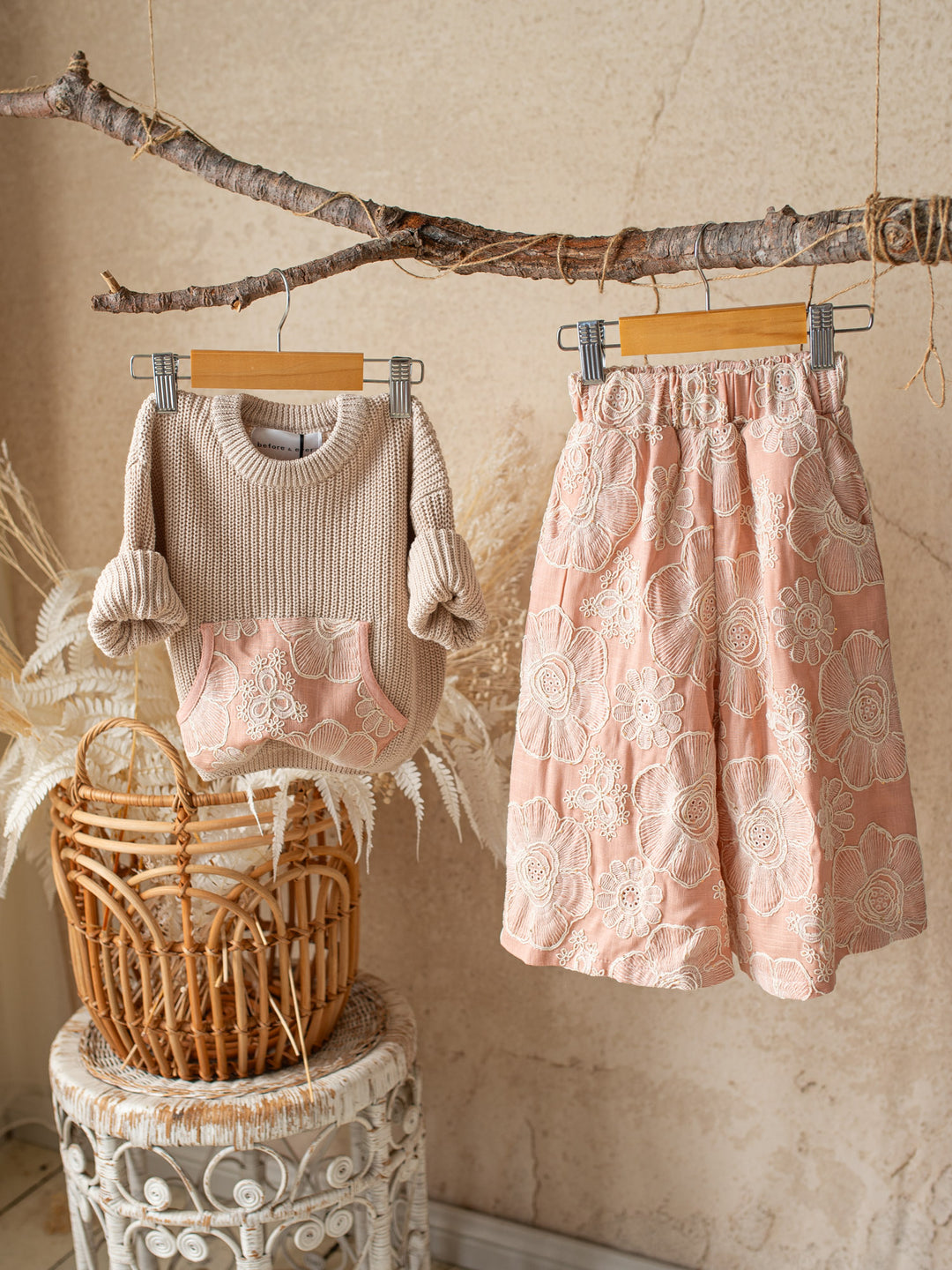Lace Story Wide-Leg Pants - Blush