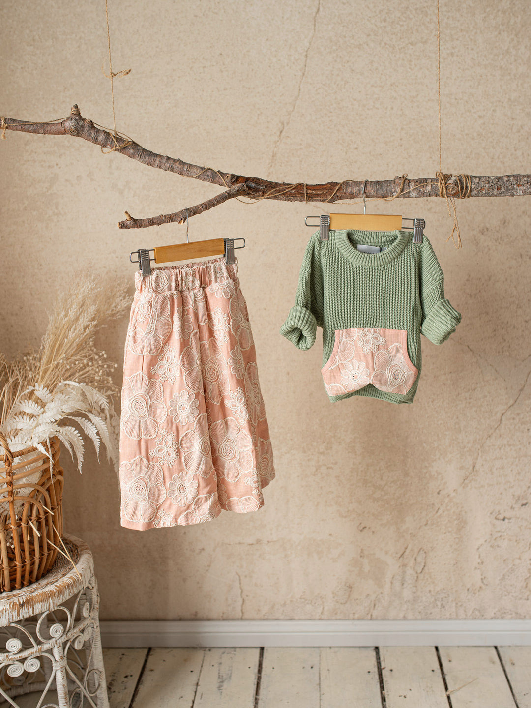 Lace Story Sweater - Sage