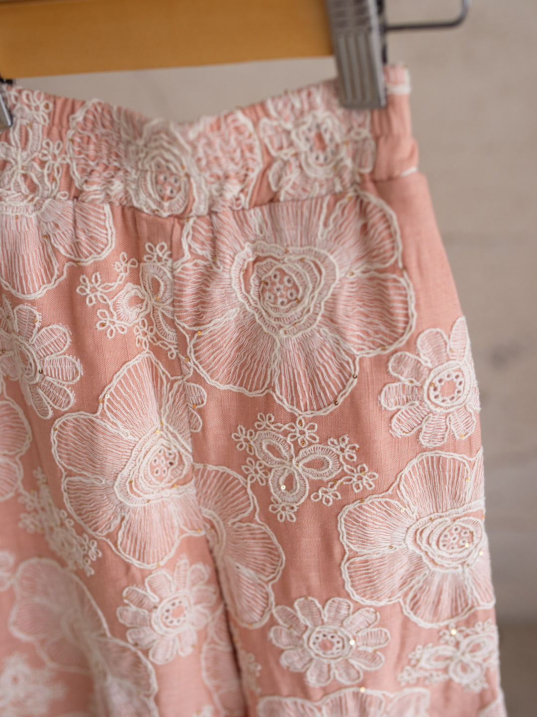 Lace Story Wide-Leg Pants - Blush