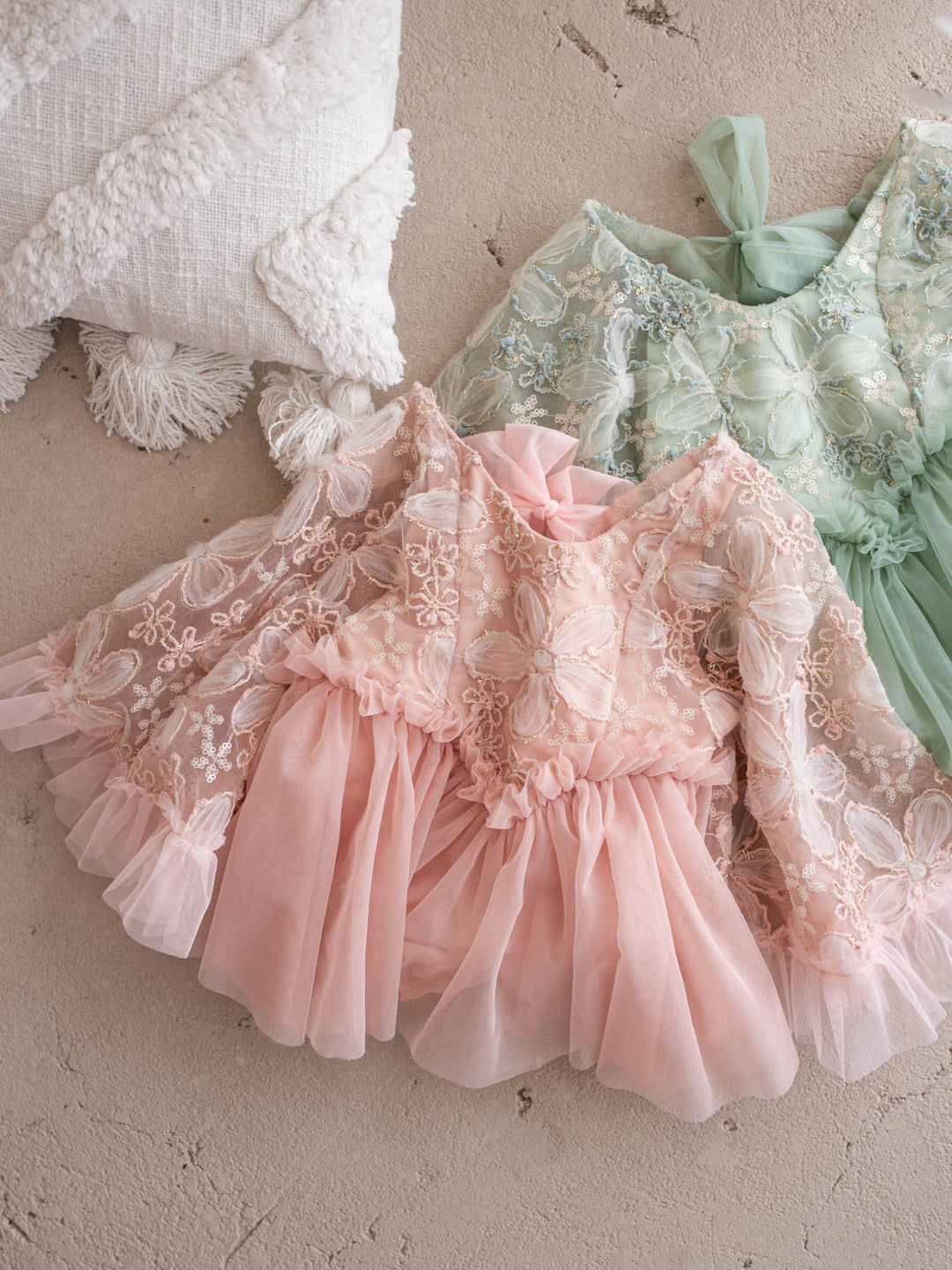 Love & Lace – Peachy Pink