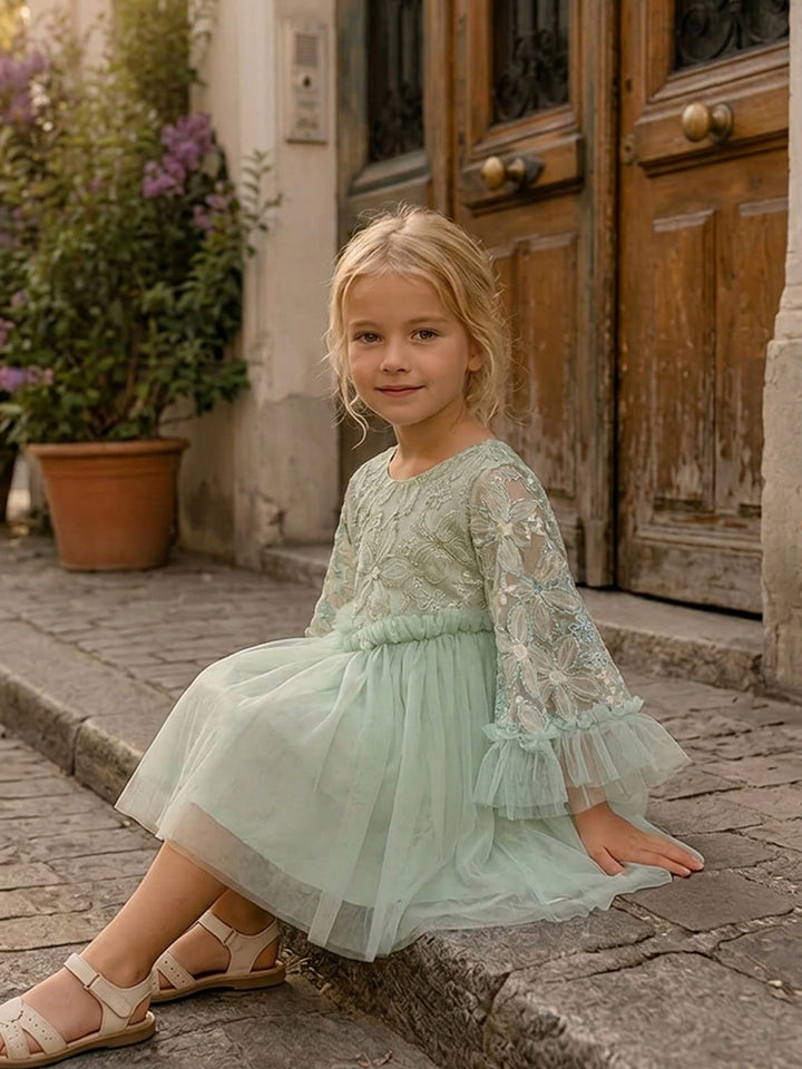 Love & Lace – Sage Green