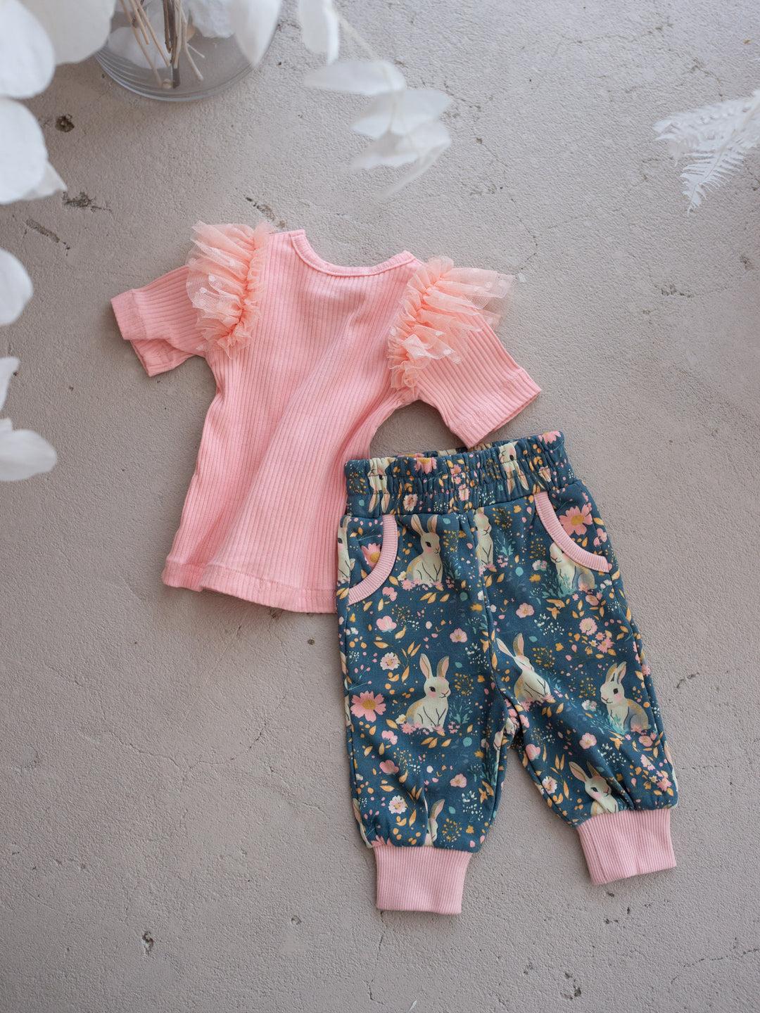 Bunny & Friends Sweatpants – Dainty Bunny