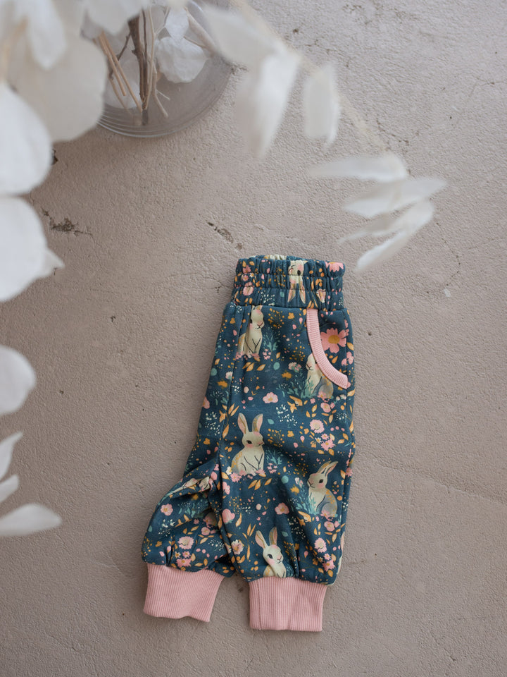 Bunny & Friends Sweatpants – Dainty Bunny