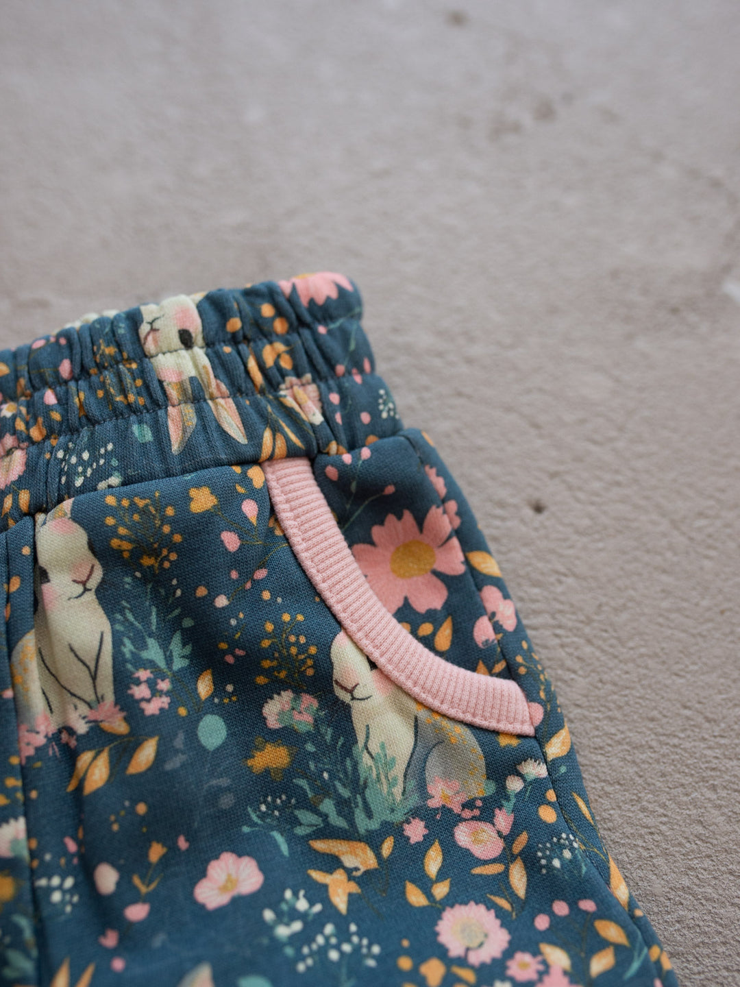 Bunny & Friends Sweatpants – Dainty Bunny