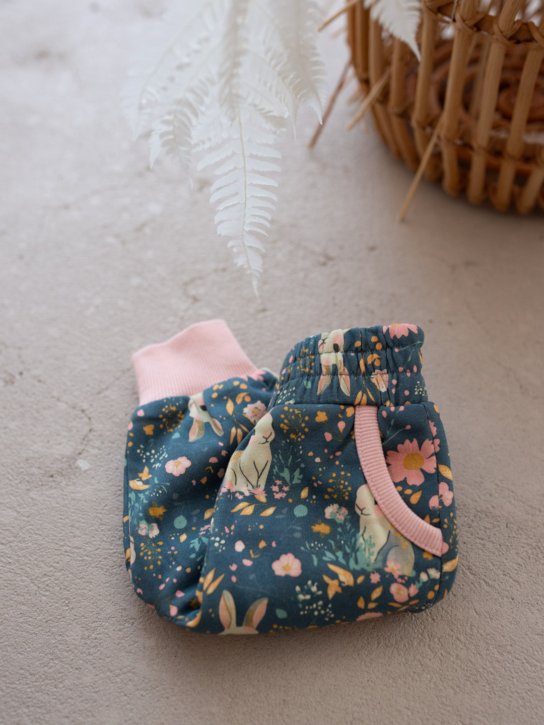 Bunny & Friends Sweatpants – Dainty Bunny