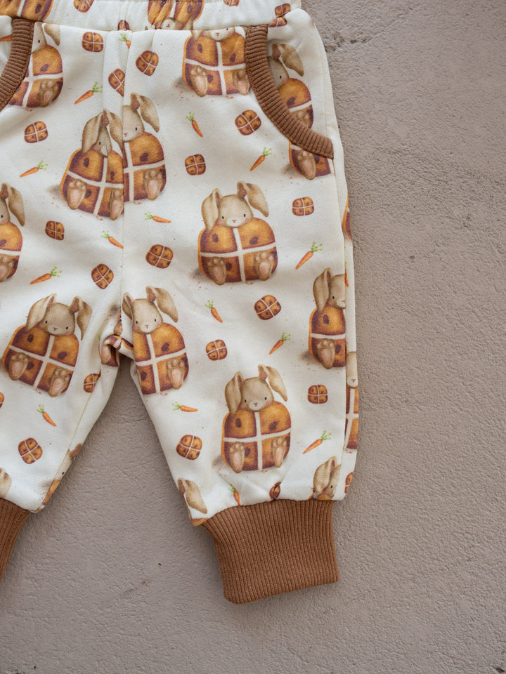 Bunny & Friends Sweatpants – Hot Cross Bun