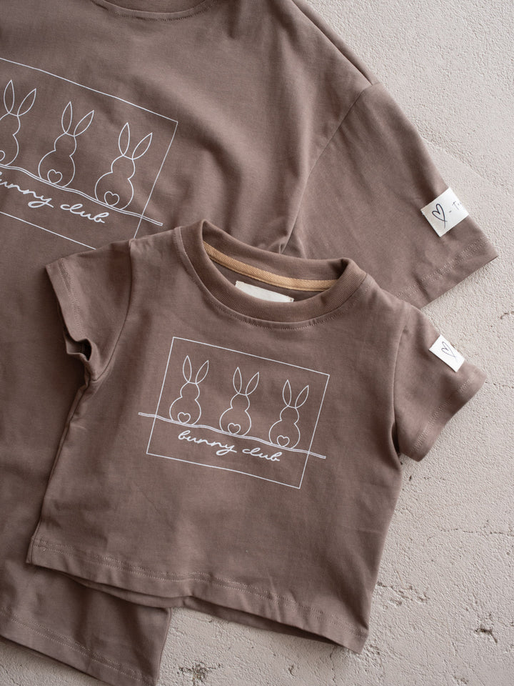 Bunny Club Tee Unisex Adult - Taupe