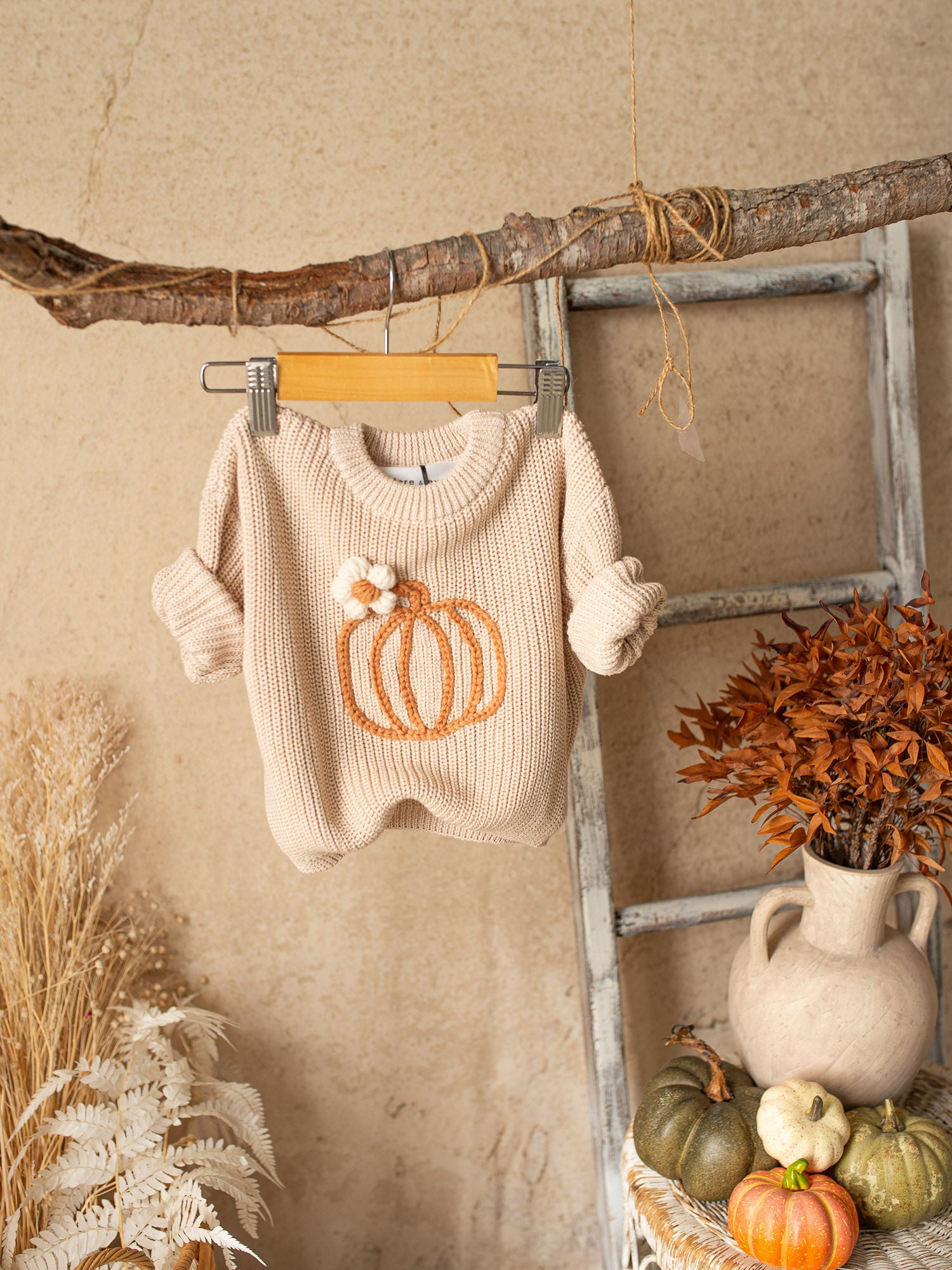 Pumpkin Bloom Sweater - Oatmeal hero tile